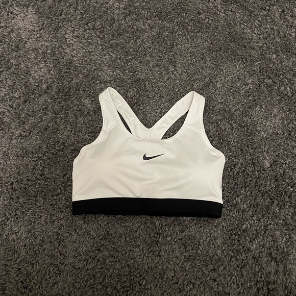 Nike Other - nike sports bra!!